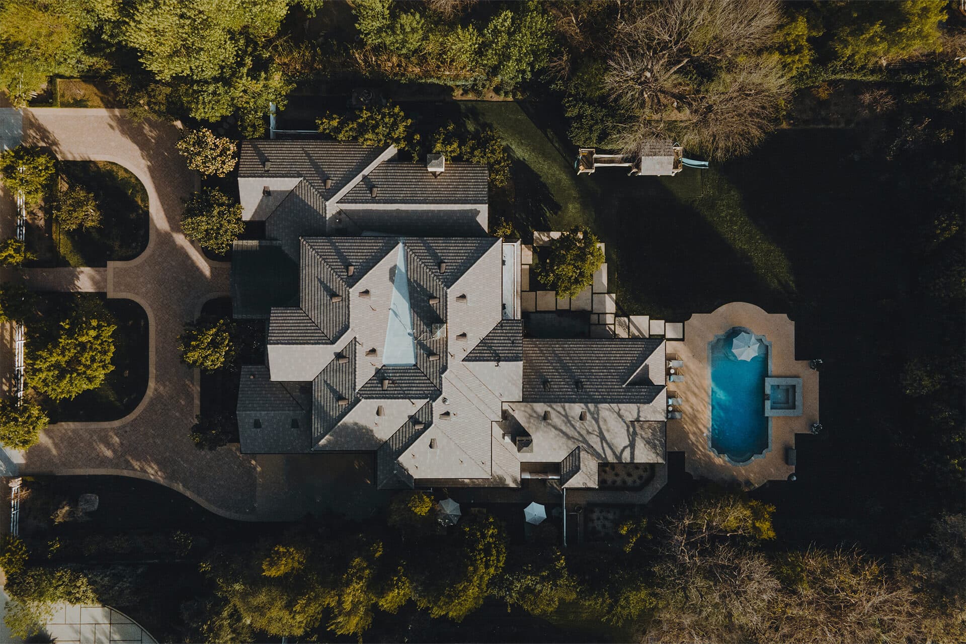 Single-family house with garden